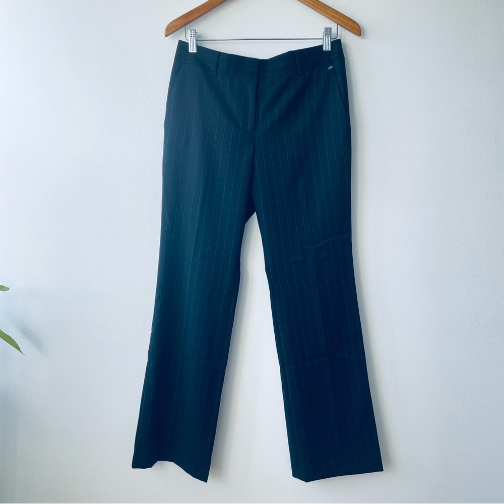 NWOT- ANN TAYLOR Women’s Sz 6Petite Career Pants Striped 99% Wool Black